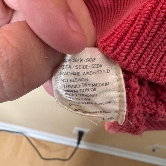 Go Silk Sweater Women's Medium Pink Crewneck Cable Knit Silk Pullover - Picture 3 of 6